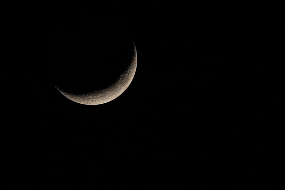 Tonight's Waxing Crescent Moon
16% Illuminated - April 30th, 2025