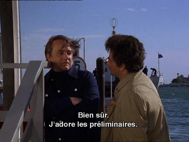 Columbo répond qu'il doit faire une enquête préliminaire, le suspect répond "Bien sûr, j'adore les préliminaires" Columbo répond qu'il doit faire une enquête préliminaire, le suspect répond "Bien sûr, j'adore les préliminaires"