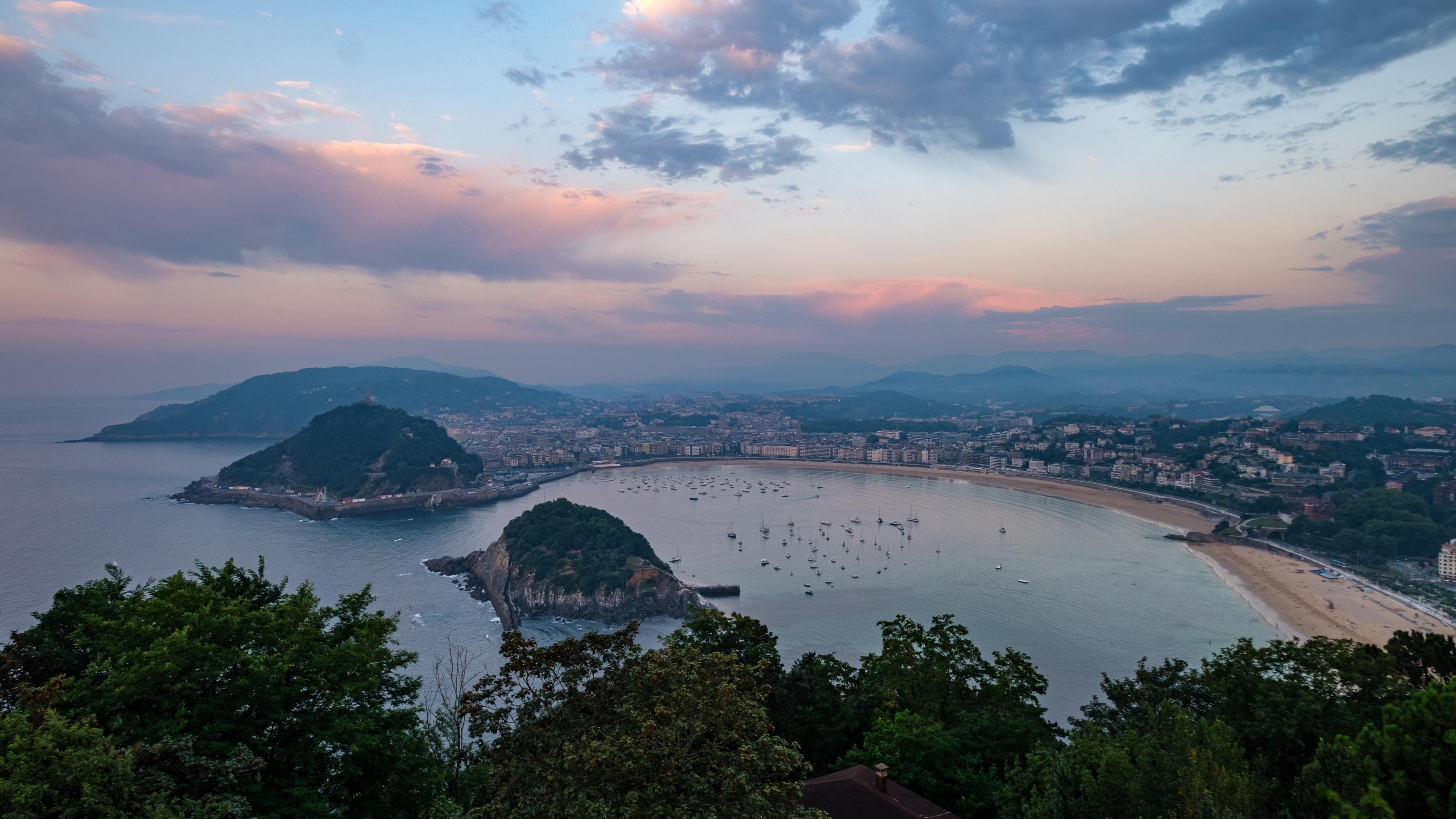 San Sebastián evening