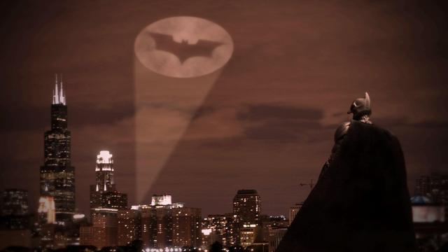bat signal dans le ciel de Gotham city